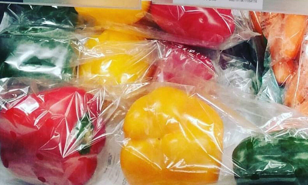 Punto muerto caja portón Rosario prohibió el uso de envases de plásticos en frutas y verduras -  Revista InterNos